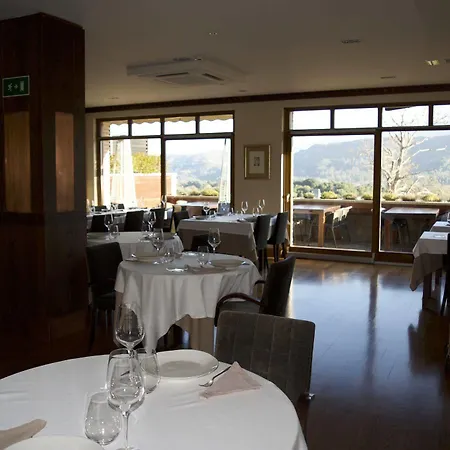 Hotel Balcon De La Cuesta 4*